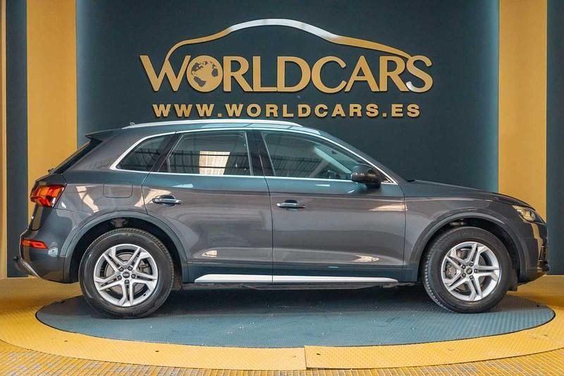 Begagnad Audi Q5 Advanced 163 HK (119 kW) 2020 Grå SUV