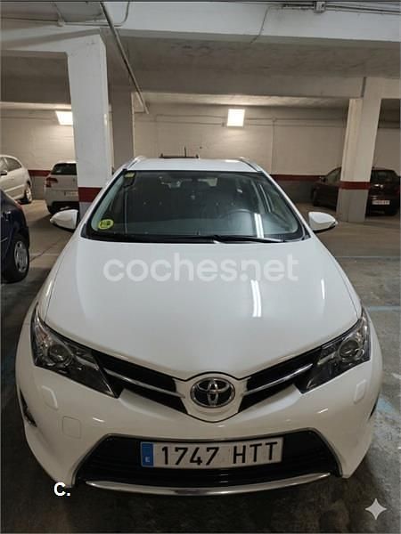 Brugt Toyota Auris Active 90 HK (66 kW) 2013 Hvid Stationcar