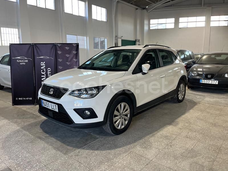 Usado Seat Arona Ecomotive 95 CV (69 kW) 2020 Blanco SUV