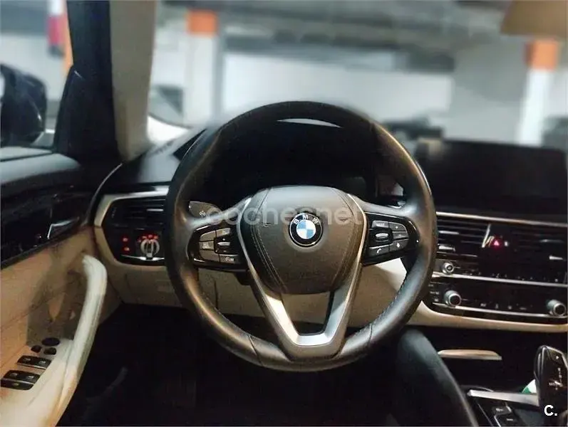 Usado BMW 530e iPerformance 252 CV (185 kW) 2020 Azul Berlina