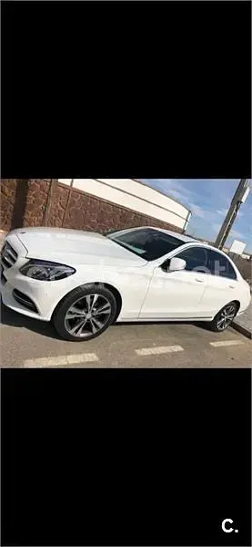 Usado Mercedes C220 170 CV (125 kW) 2015 Blanco Berlina