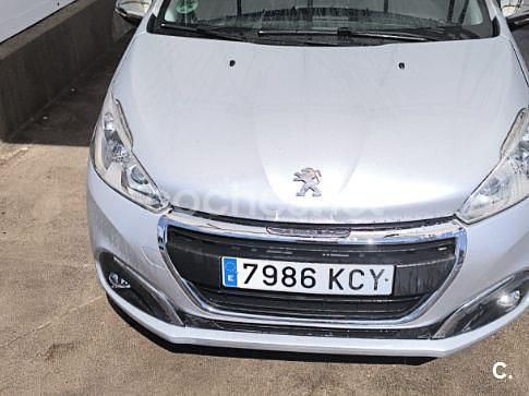 Gris / plata Usado 2016 Peugeot 208 Access Utilitario | 6500 € (Precio justo) - Imagen 1/4
