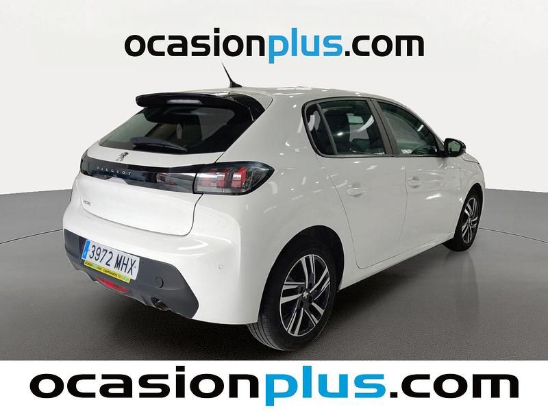 Usado Peugeot 208 Active 100 CV (73 kW) 2023 Blanco Utilitario