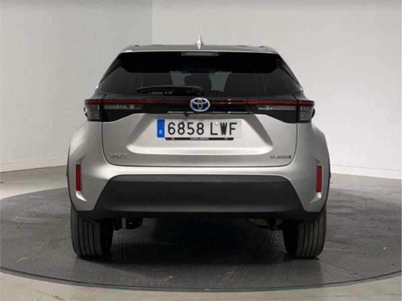 Usado Toyota Yaris Cross Active 116 CV (85 kW) 2022 Gris ágata SUV