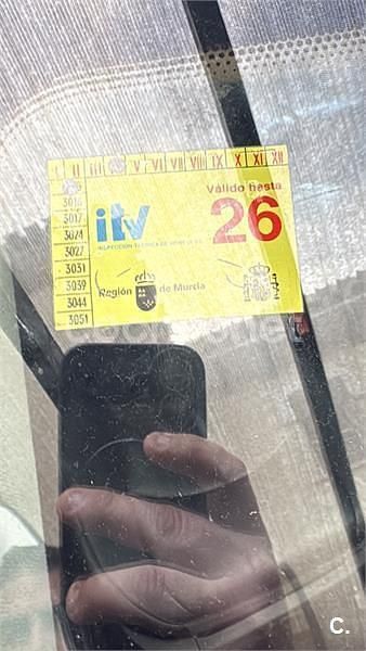 Usado Mercedes E200 Classic 122 CV (89 kW) 2005 Negro Berlina