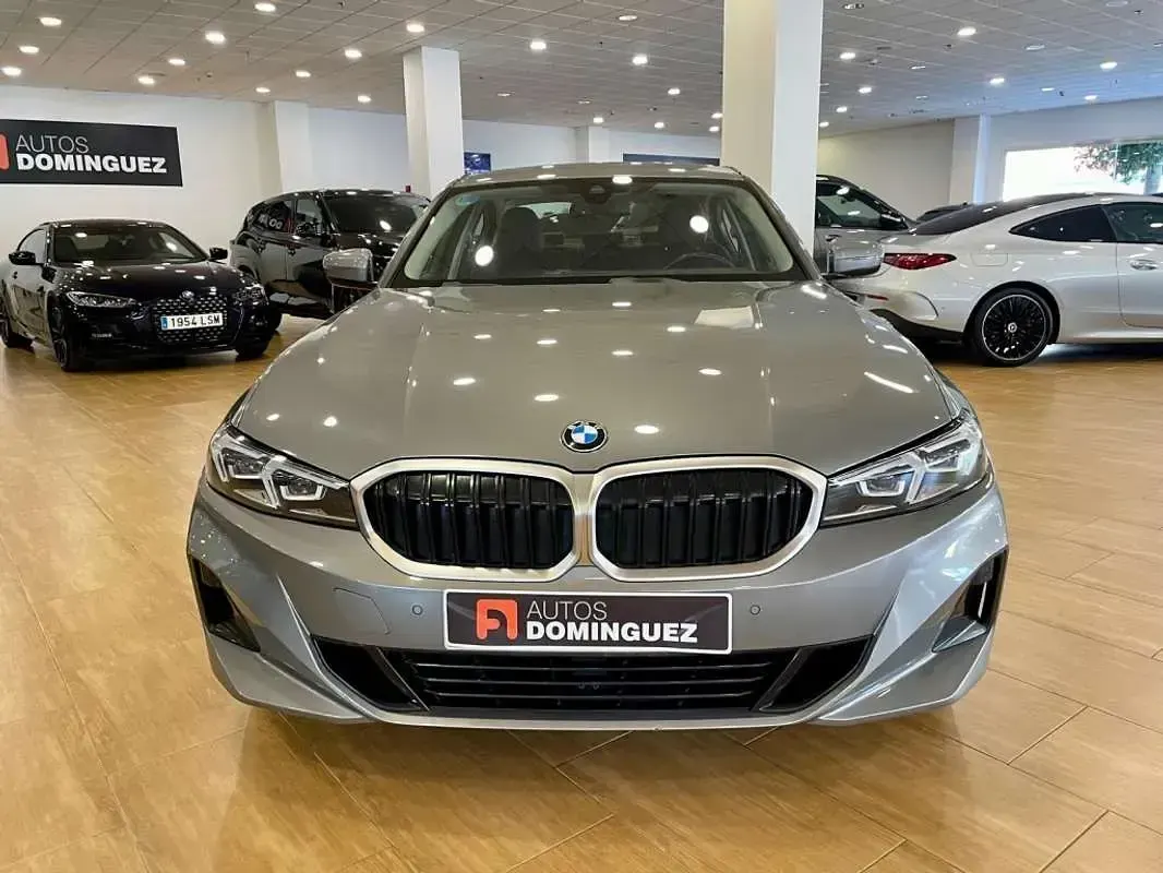 Usado BMW 320 190 CV (139 kW) 2023 Gris Berlina