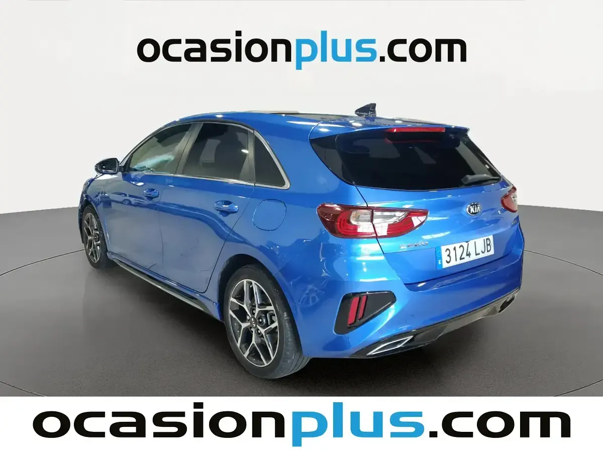 Usado Kia Ceed GT GT-Line 140 CV (102 kW) 2020 Azul Berlina