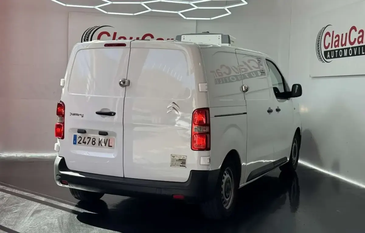 Usado Citroën Jumpy 116 CV (85 kW) 2019 Blanco Monovolumen