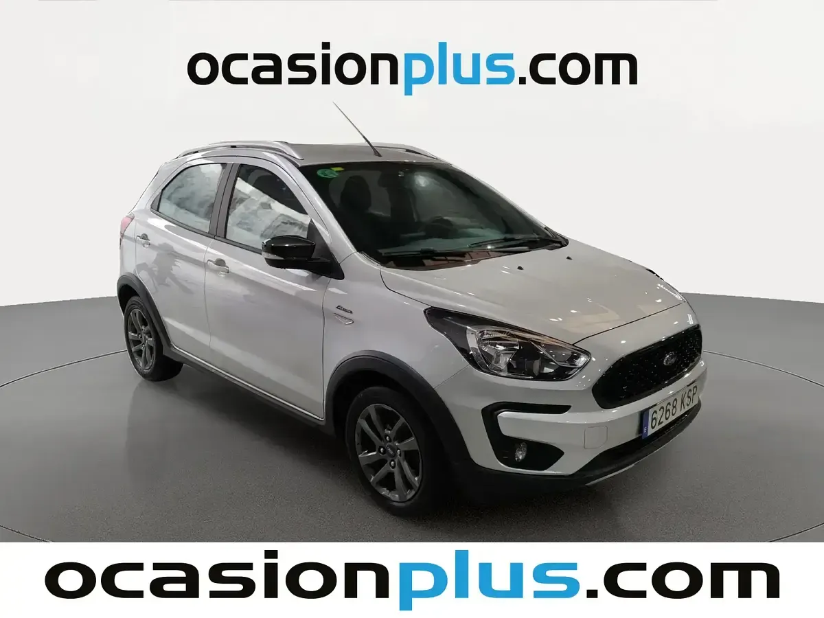Usado Ford Ka Active 85 CV (62 kW) 2018 Gris Berlina