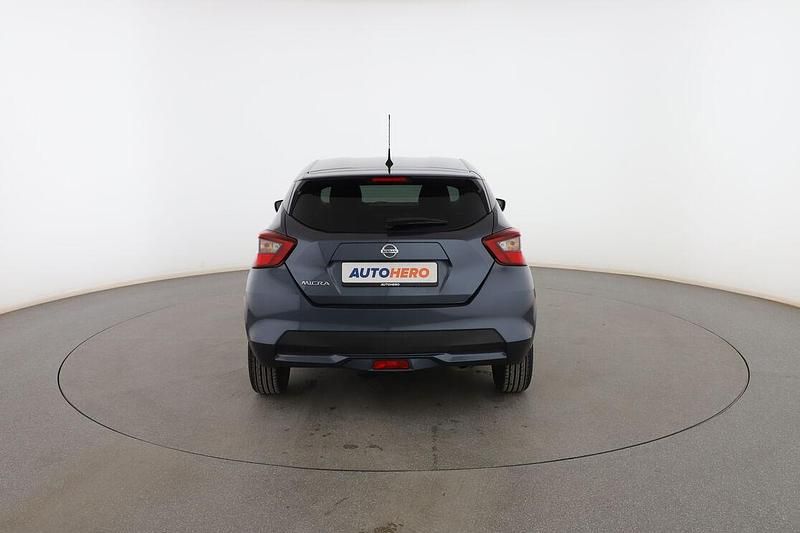 Usado Nissan Micra N-Connecta 91 CV (66 kW) 2019 Gris Utilitario