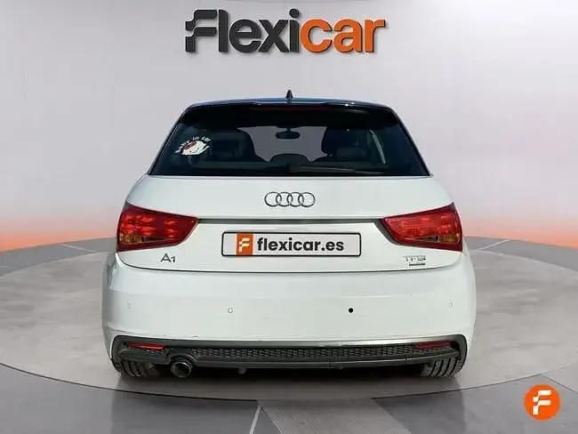 Usado Audi A1 Sportback 95 CV (69 kW) 2018 Blanco Utilitario