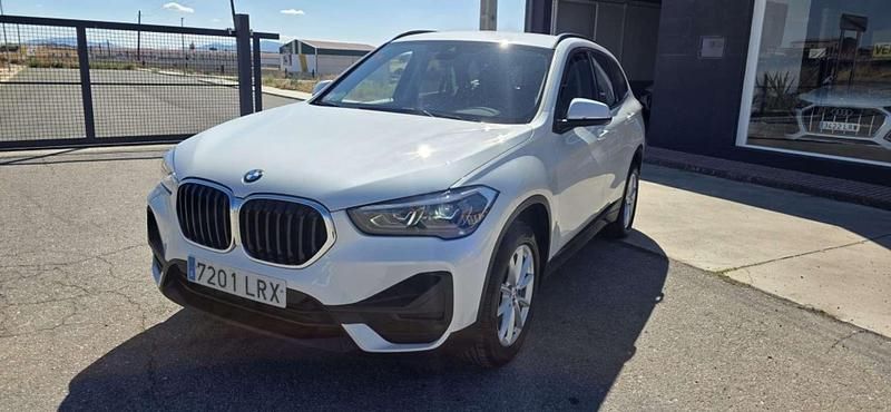 Blanco Usado 2020 BMW X1 SUV | 17.990 € (Precio justo) - Imagen 1/4