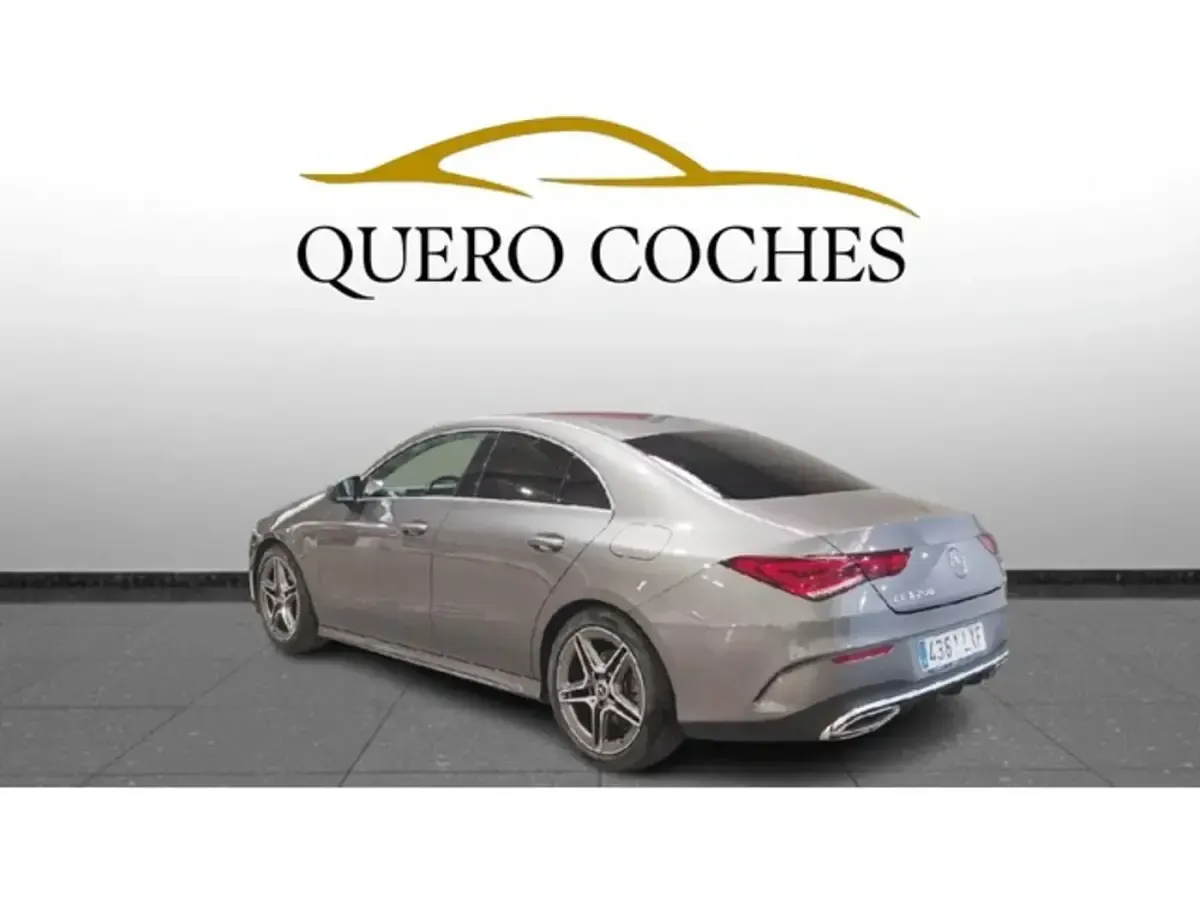 Usado Mercedes CLA200 163 CV (119 kW) 2022 Gris Coupe