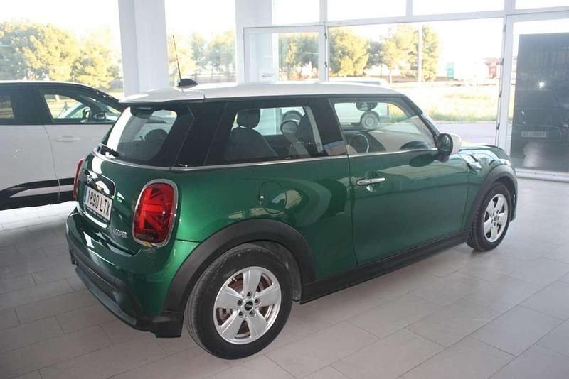 Usado Mini Cooper 136 CV (100 kW) 2021 Verde Utilitario
