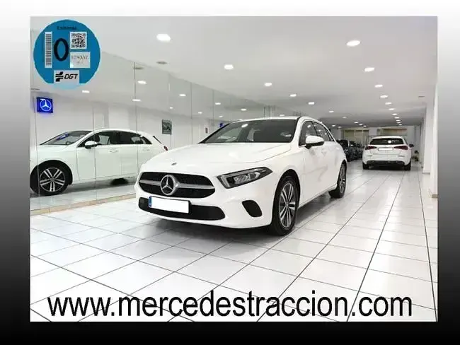 Käytetty Mercedes A250 218 HP (160 kW) 2022