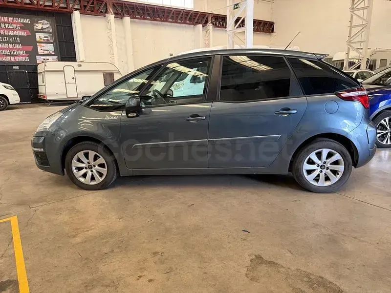 Usado Citroën C4 Picasso Seduction 120 CV (88 kW) 2012 Azul Monovolumen