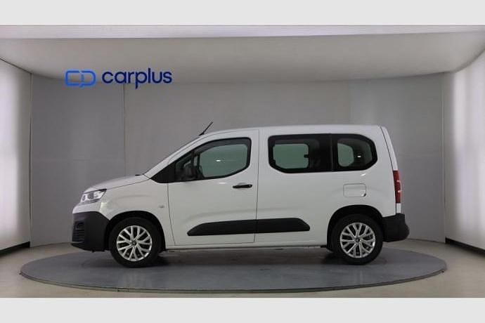 Usado Citroën Berlingo Live 102 CV (75 kW) 2022 Monovolumen