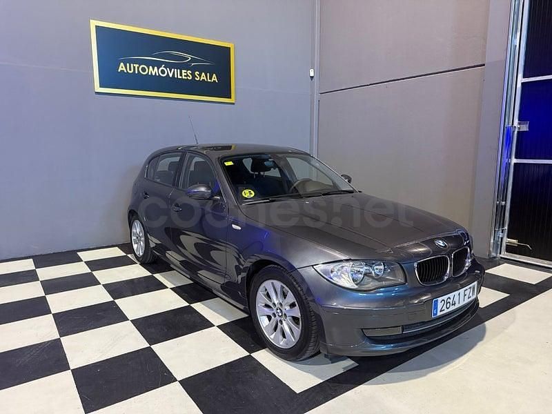Usado BMW 118 143 CV (105 kW) 2008 Gris / plata Utilitario