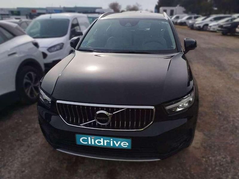 Usado Volvo XC40 Inscription 179 CV (131 kW) 2022 Negro SUV