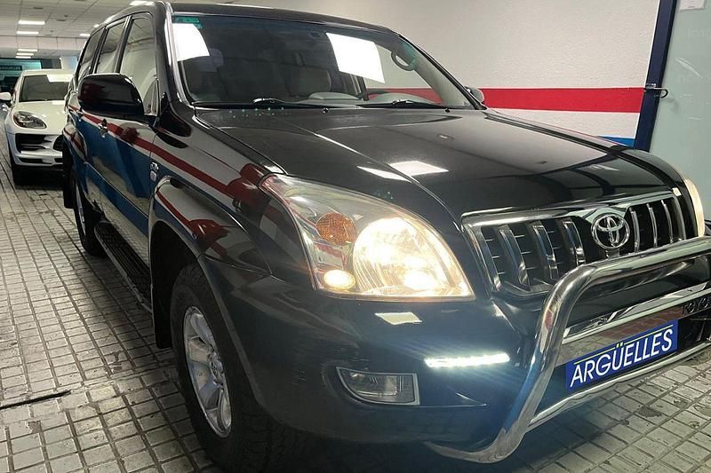 Usado Toyota Land Cruiser 173 CV (127 kW) 2005 Negro SUV