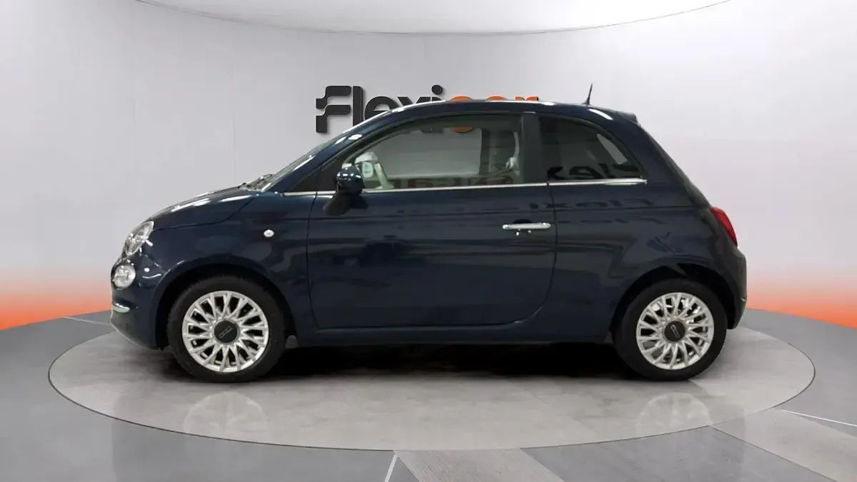 Usado Fiat 500 71 CV (52 kW) 2023 Azul Berlina