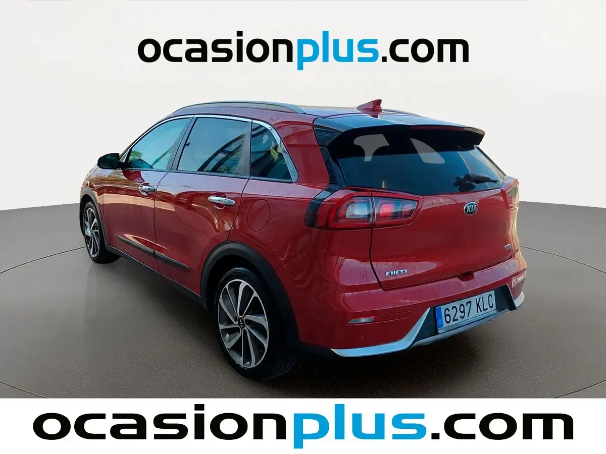Usado Kia Niro 141 CV (103 kW) 2018 Rojo SUV