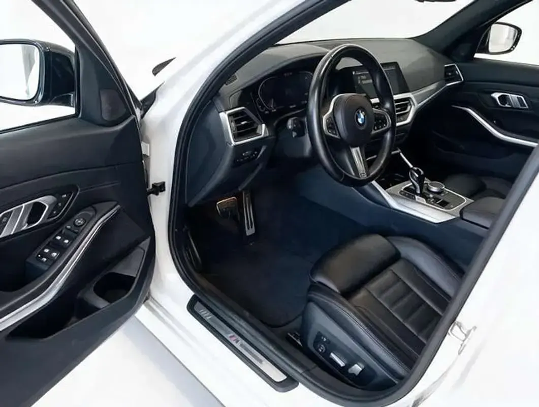 Usado BMW 330e Performance 292 CV (214 kW) 2022 Blanco Berlina