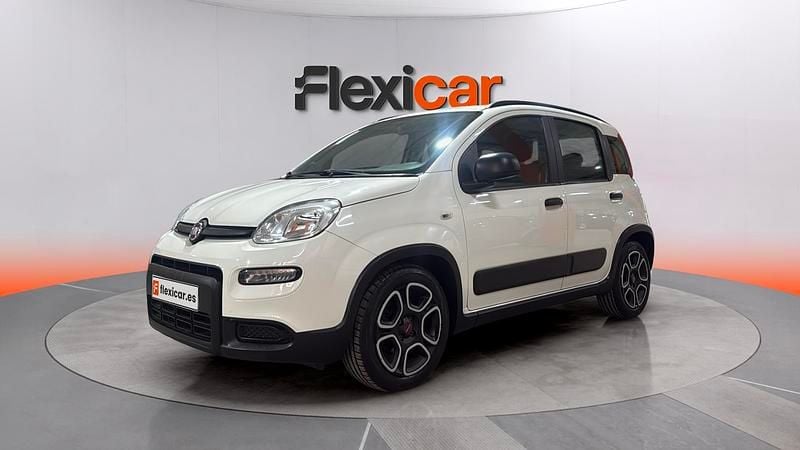Usado Fiat Panda Cross Cross 71 CV (52 kW) 2022 Blanco Utilitario