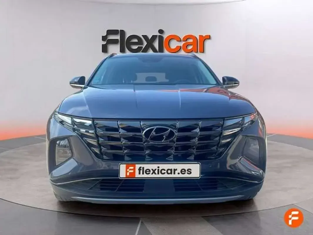 Usado Hyundai Tucson 136 CV (100 kW) 2022 Gris SUV