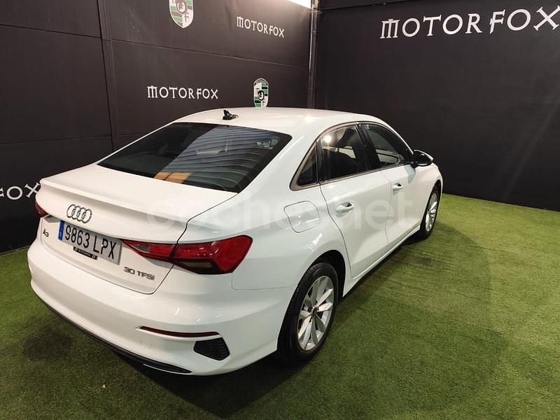 Usado Audi A3 110 CV (80 kW) 2021 Blanco Berlina