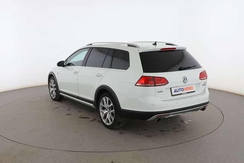 Usado VW Golf VII 182 CV (133 kW) 2016 Blanco Familiar