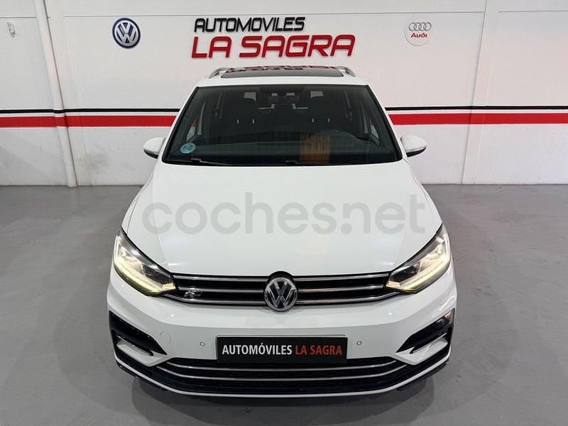 Usado VW Touran Sportline 150 CV (110 kW) 2017 Blanco Monovolumen