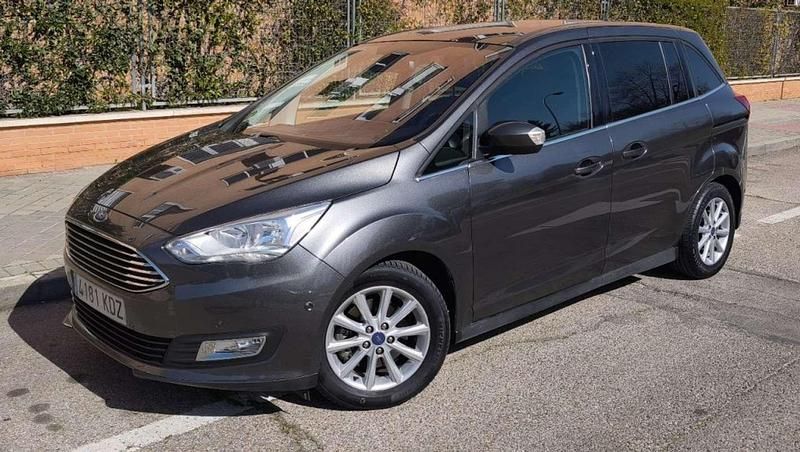 Usado Ford Grand C-Max Titanium 150 CV (110 kW) 2017 Gris Monovolumen