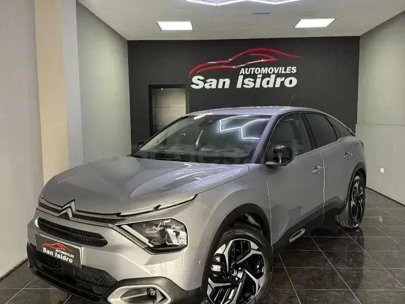 Usado Citroën C4 PureTech 130 CV (95 kW) 2023 Gris / plata SUV