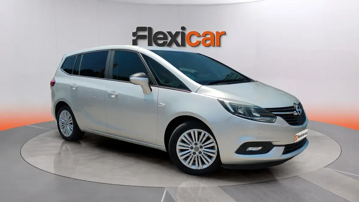 Usado Opel Zafira Tourer Excellence 134 CV (98 kW) 2018 Monovolumen