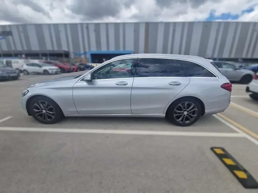 Usado Mercedes C220 Exclusive 170 CV (125 kW) 2015 Gris Familiar