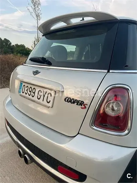 Usado Mini Cooper S 175 CV (128 kW) 2010 Gris / plata Utilitario