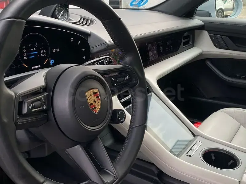 Usado Porsche Taycan Cross Turismo 22 kW (30 CV) 2024 Eléctrico Familiar