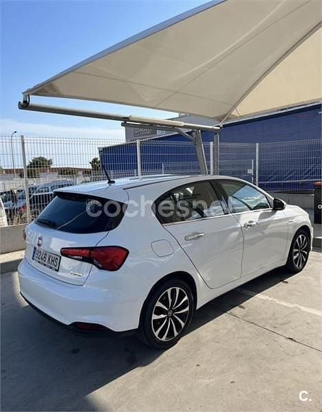 Usado Fiat Tipo Lounge 95 CV (69 kW) 2018 Blanco Berlina