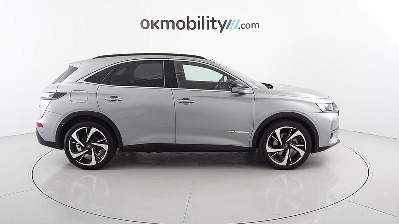 Usado DS Automobiles DS7 Crossback Performance Line Plus 300 CV (220 kW) 2021 Gris artense SUV
