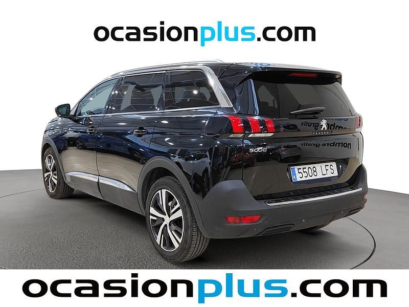 Usado Peugeot 5008 Allure 131 CV (96 kW) 2020 Negro Monovolumen