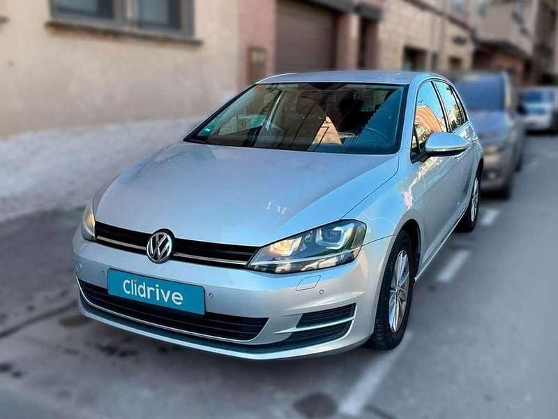 Usado VW Golf VII Edition 116 CV (85 kW) 2017 Gris Utilitario