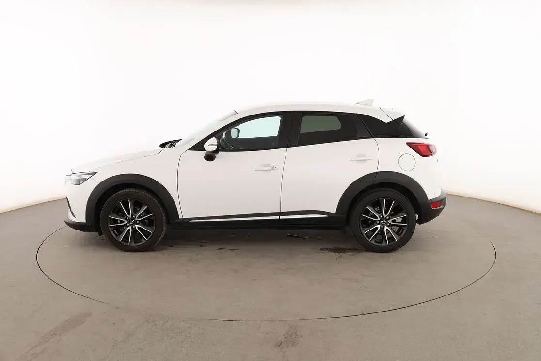 Usado Mazda CX-3 Luxury 120 CV (88 kW) 2015 Blanco SUV