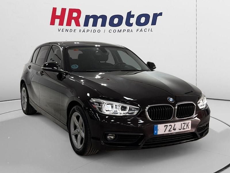 Negro Usado 2017 BMW 118 Utilitario | 15.990 € (Precio justo) - Imagen 1/4