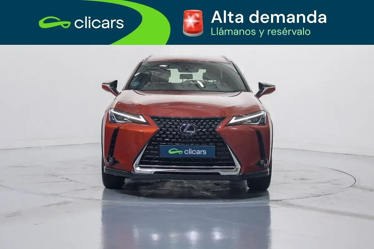 Usado Lexus UX 250h Business Edition 184 CV (135 kW) 2022 Naranja SUV