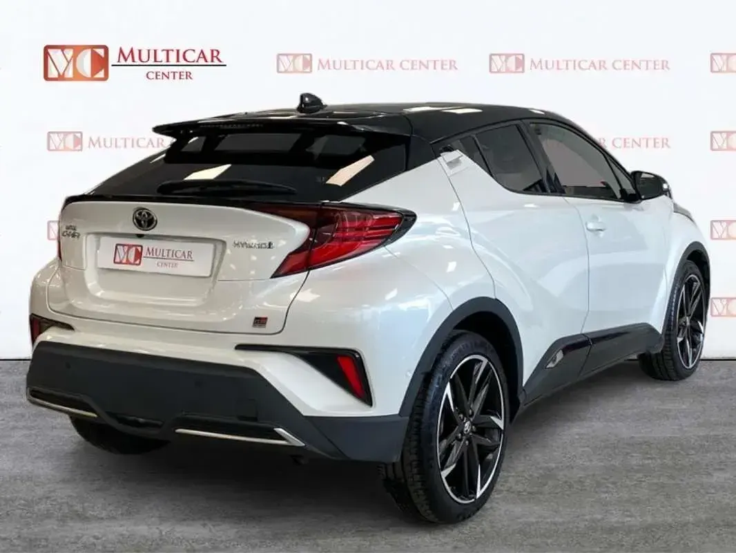 Usado Toyota C-HR Sport 184 CV (135 kW) 2022 Blanco SUV