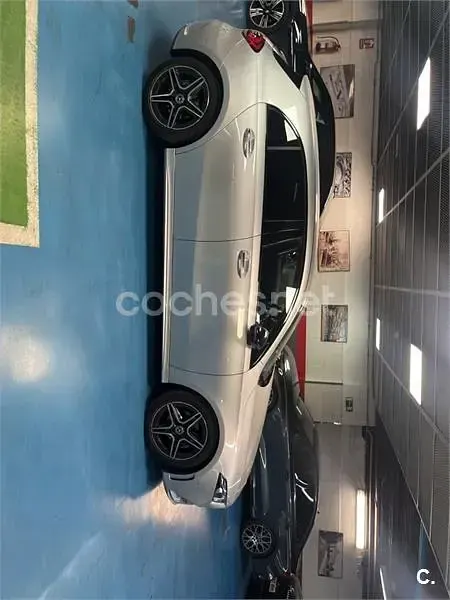 Usado Mercedes CLA180 Shooting Brake 136 CV (100 kW) 2020 Gris / plata Familiar