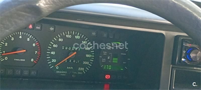 Usado Volvo 480 109 CV (80 kW) 1992 Negro Coupe