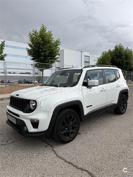 Usado Jeep Renegade Night Eagle 140 CV (102 kW) 2019 Blanco SUV