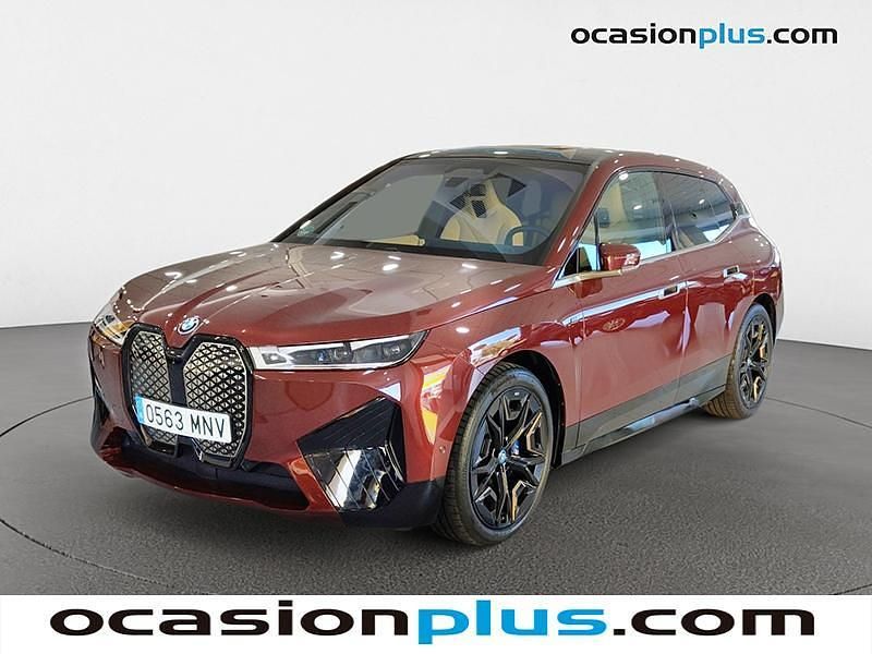 Rojo Usado 2023 BMW iX SUV | 70.819 € (Super precio) - Imagen 1/4